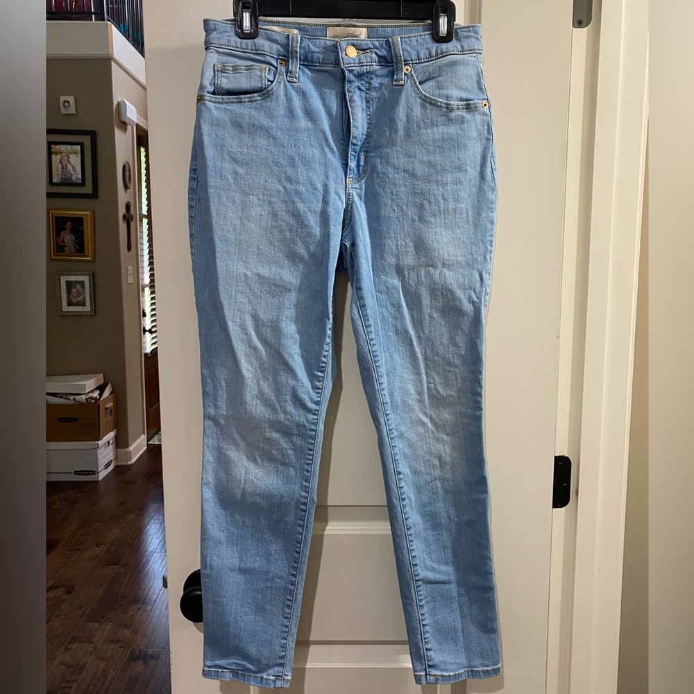 University Thread size 10 short jeans